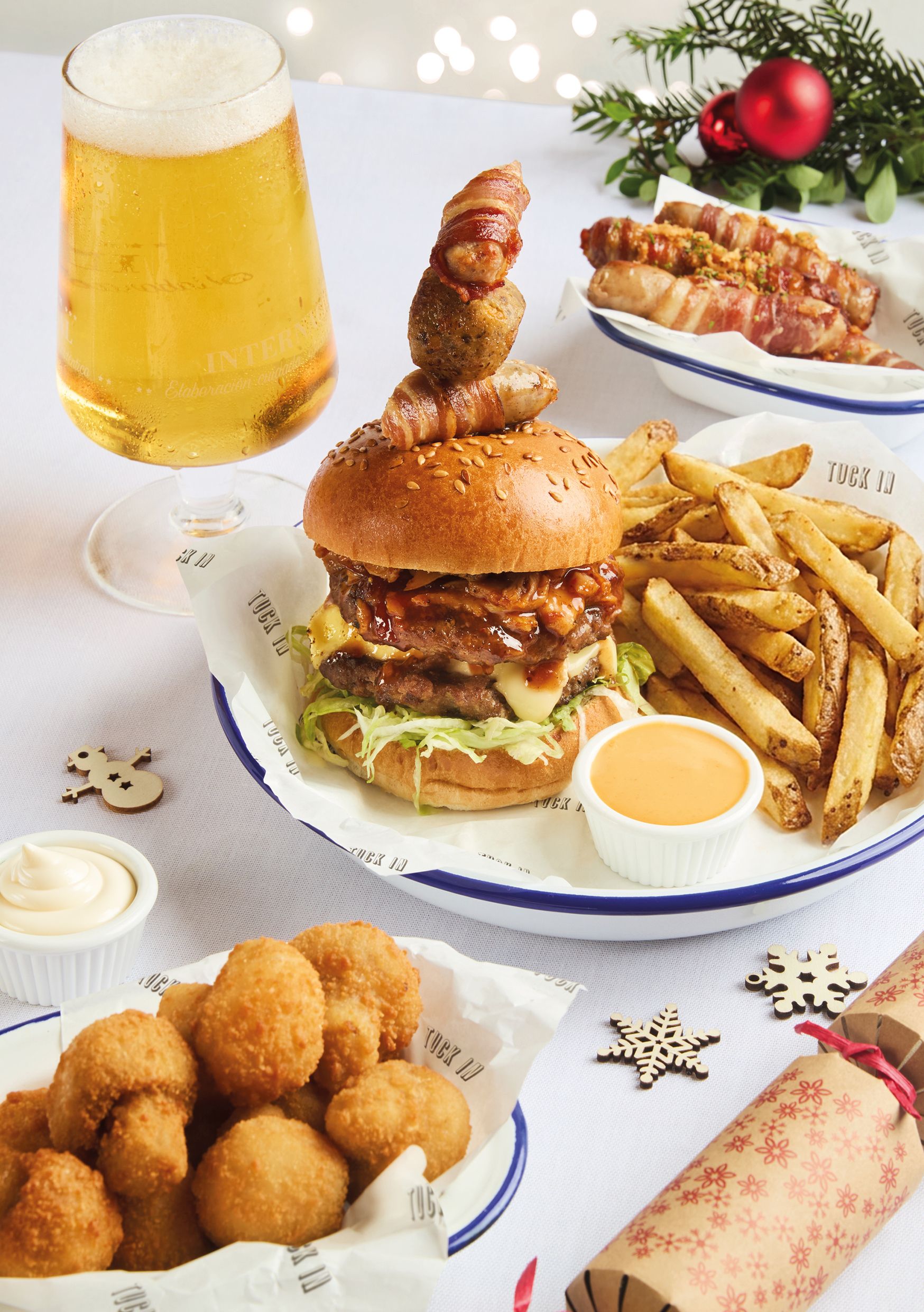 Festive Lunch & Dinner at The Willow Tree in Brynmawr